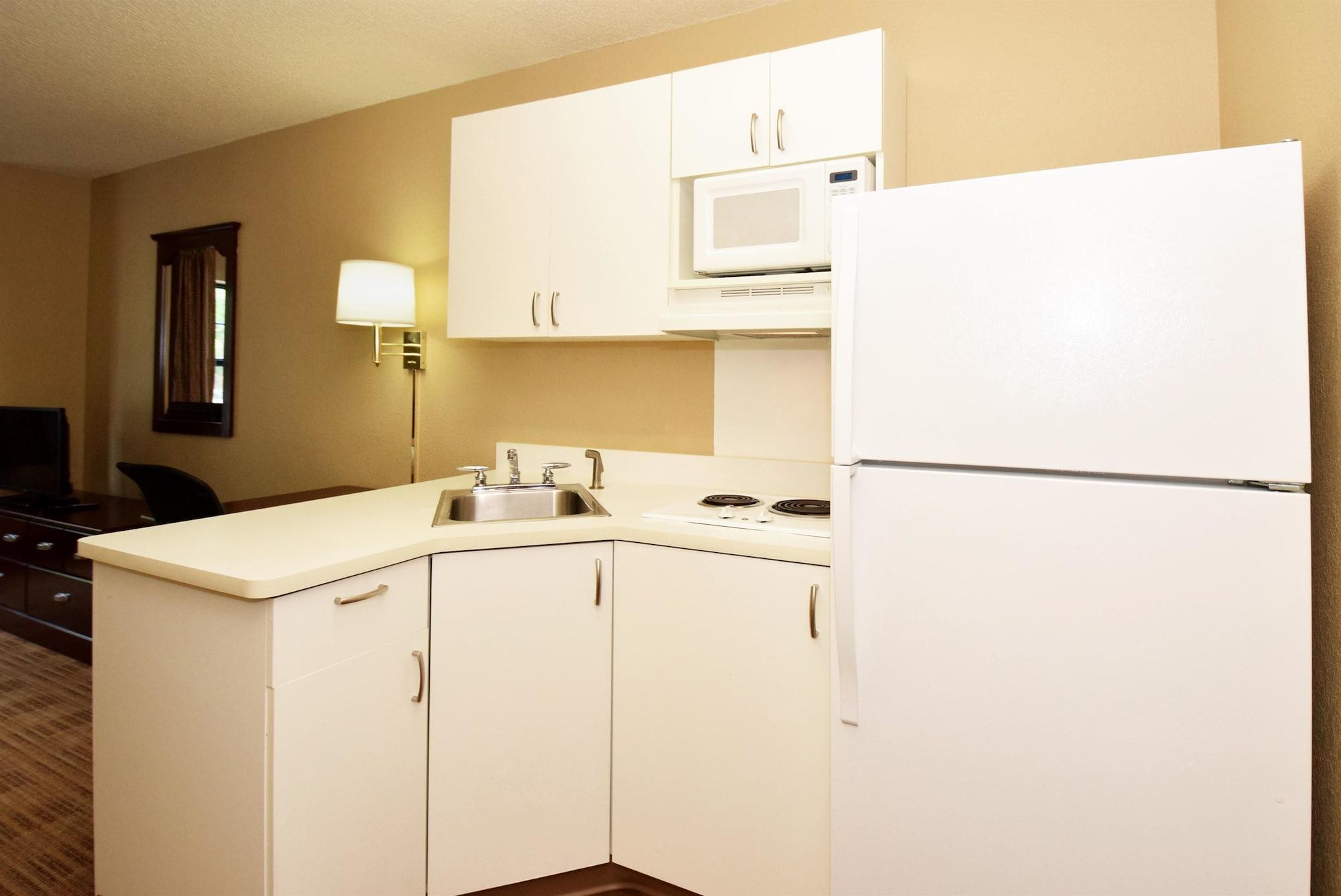 Extended Stay America Suites - Madison - Junction Court Middleton Extérieur photo