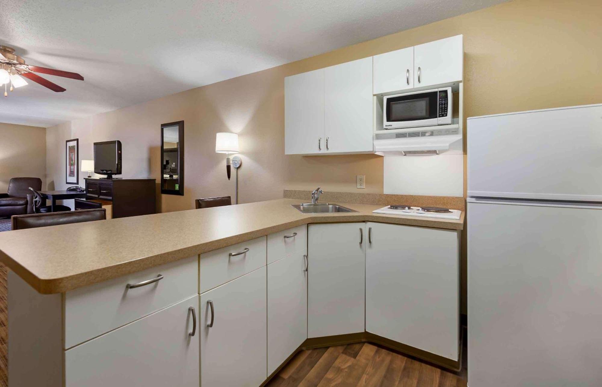 Extended Stay America Suites - Madison - Junction Court Middleton Extérieur photo