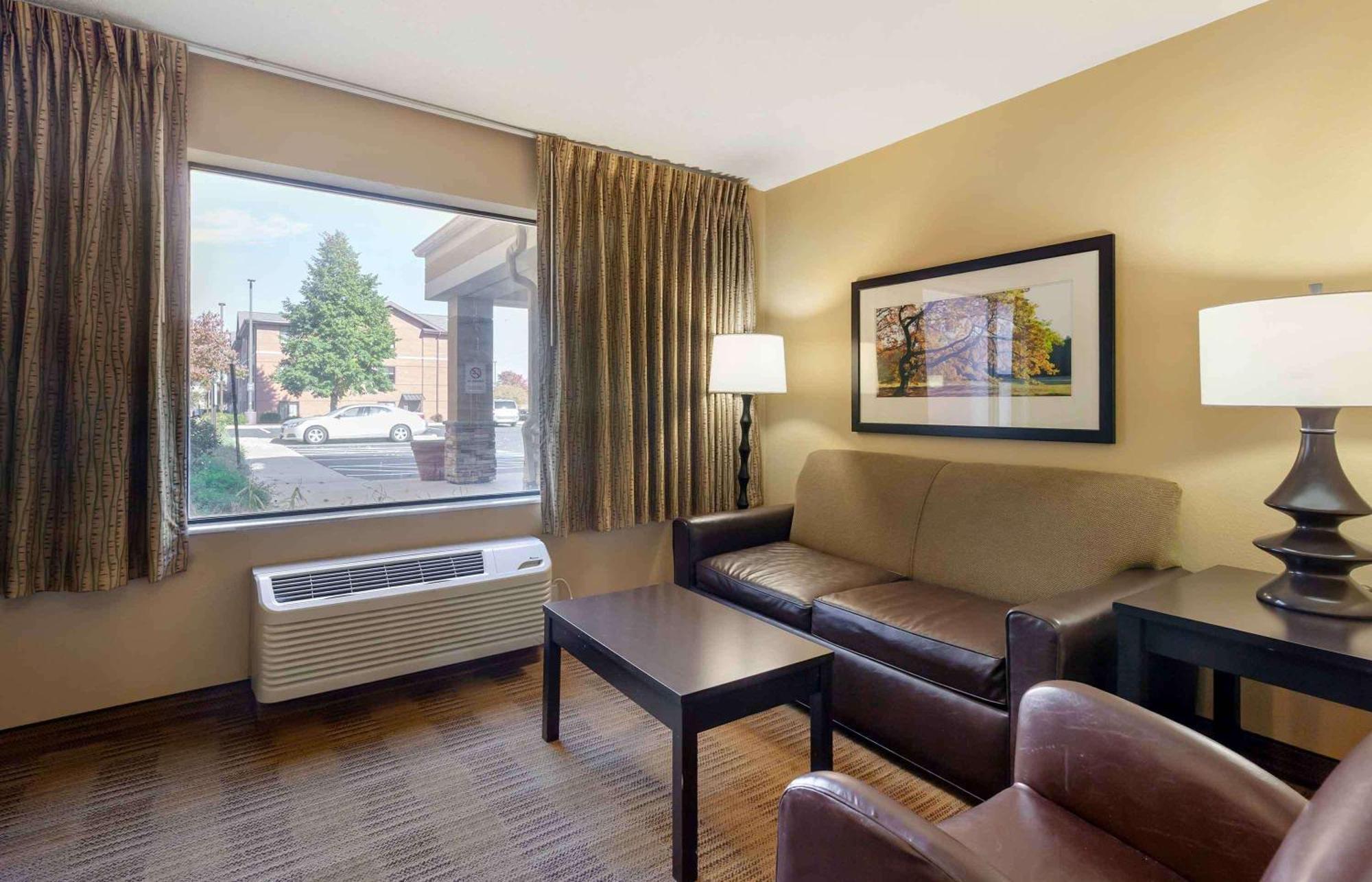 Extended Stay America Suites - Madison - Junction Court Middleton Extérieur photo