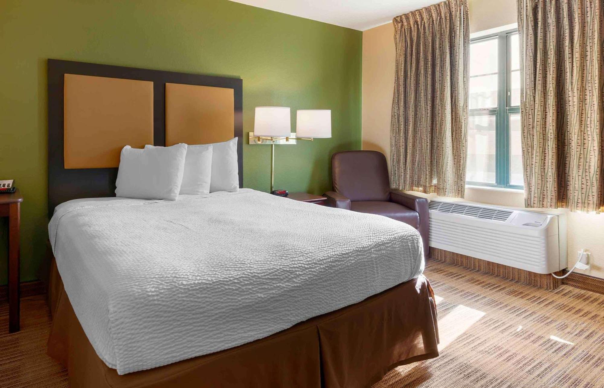 Extended Stay America Suites - Madison - Junction Court Middleton Extérieur photo